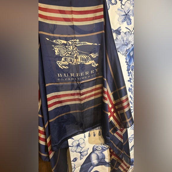 Burberry Montage Print Silk Scarf wEquestrian Knight Design&Icon Stripe - Picture 4 of 6